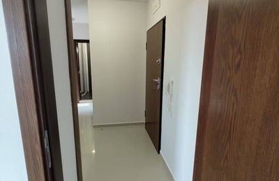 Miete einer geräumigen 3-Zimmer-Wohnung, 92 m², Villa Mare, Varna, Bulgarien